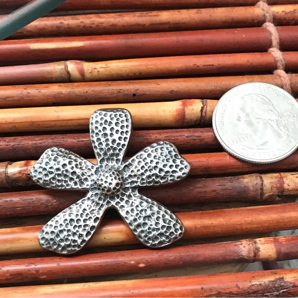 Silpada Sterling Silver Textured Flower Pendant Slider View 6